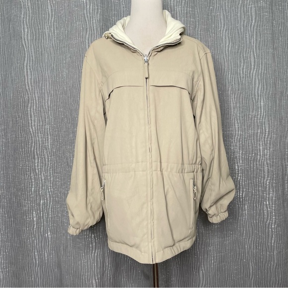 St. John’s Bay reversible hooded coat - Picture 7 of 9